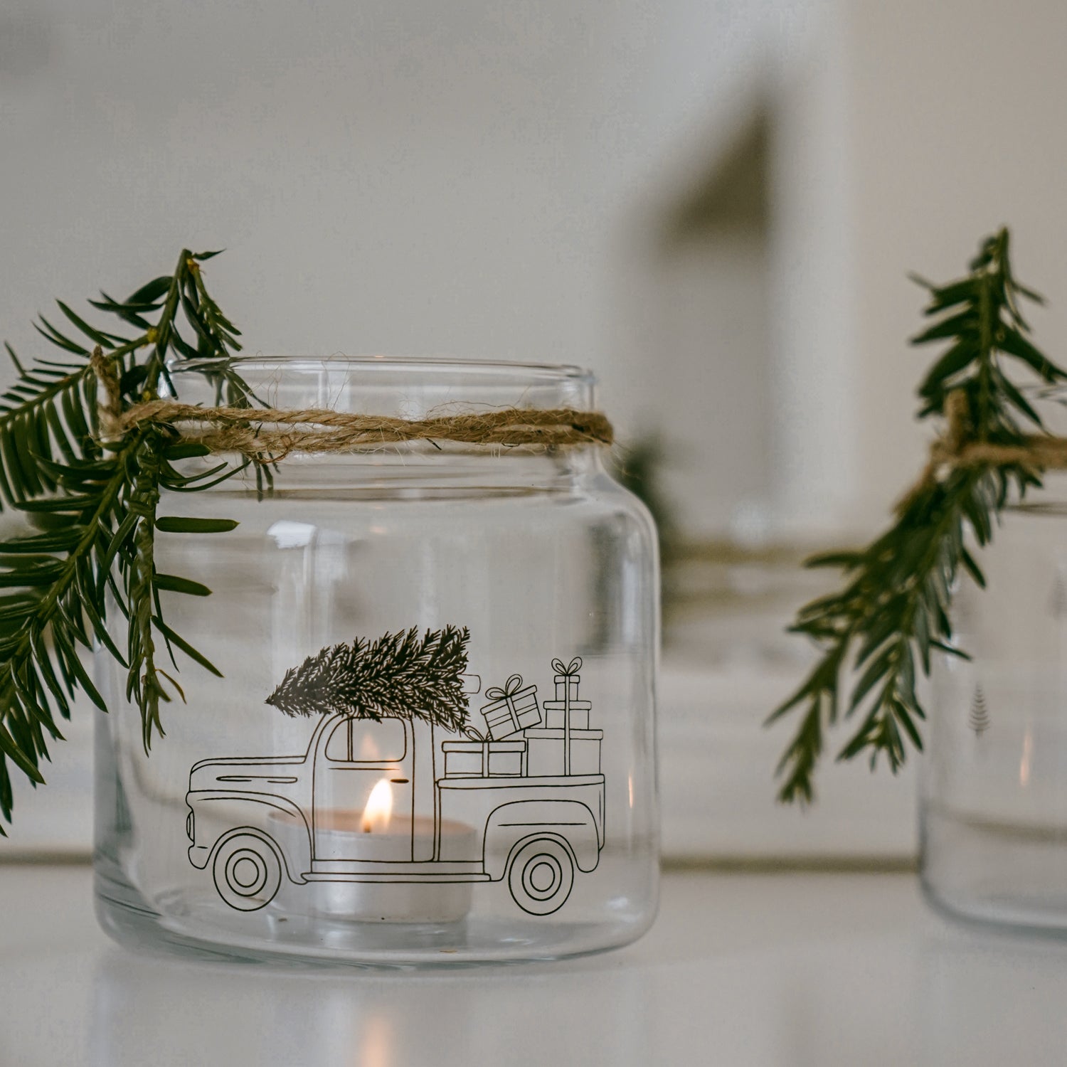 Deko Vase Aus Glas Mit Winterlandschaft Motiv - Milchglas-Optik