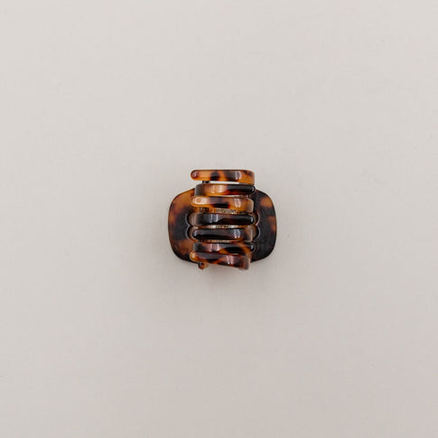 Kleine Haarspange in Amber mit Herzmotiv, Ansicht von oben