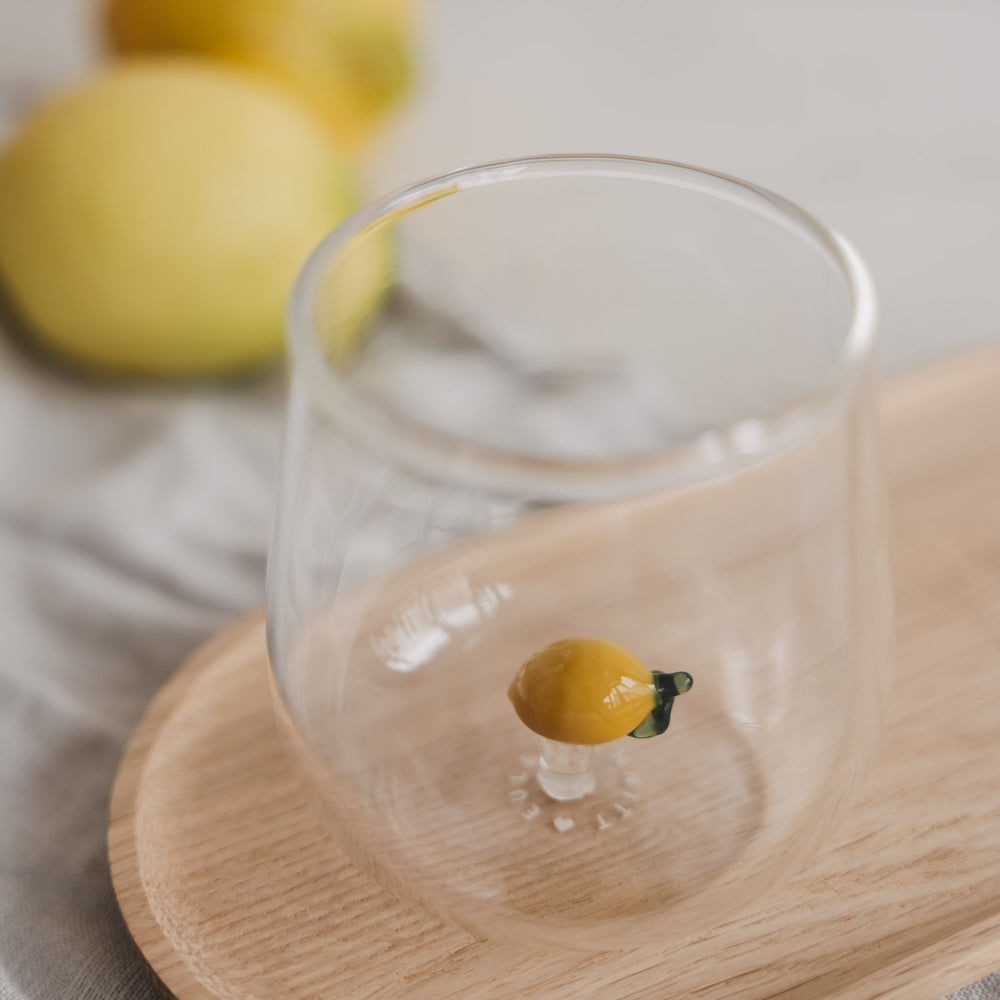 Glas mit 3D Zitrone – sommerlich & modern
