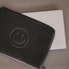Laptoptasche Smiley schwarz | Eulenschnitt 