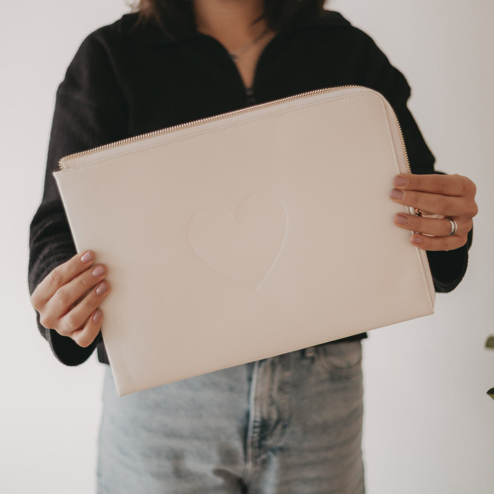 Laptoptasche Herz creme | Eulenschnitt 