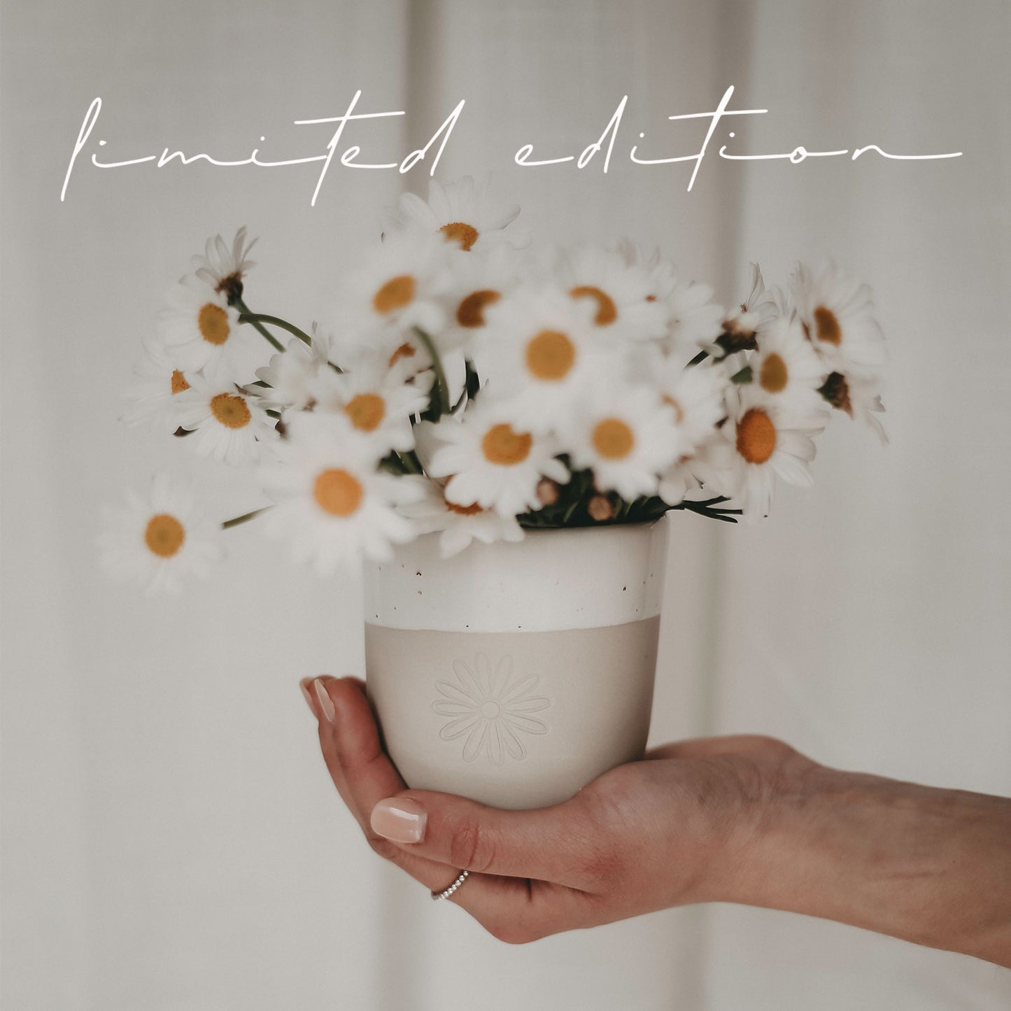 Gobelet en grès limitée Marguerite
