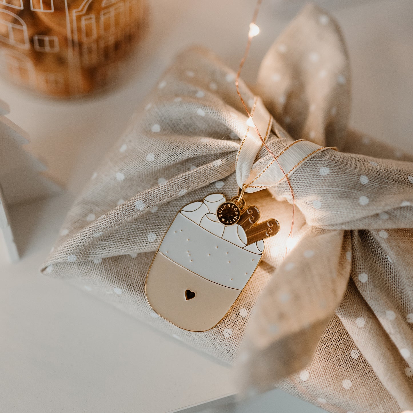 Gobelet de décoration d'arbre