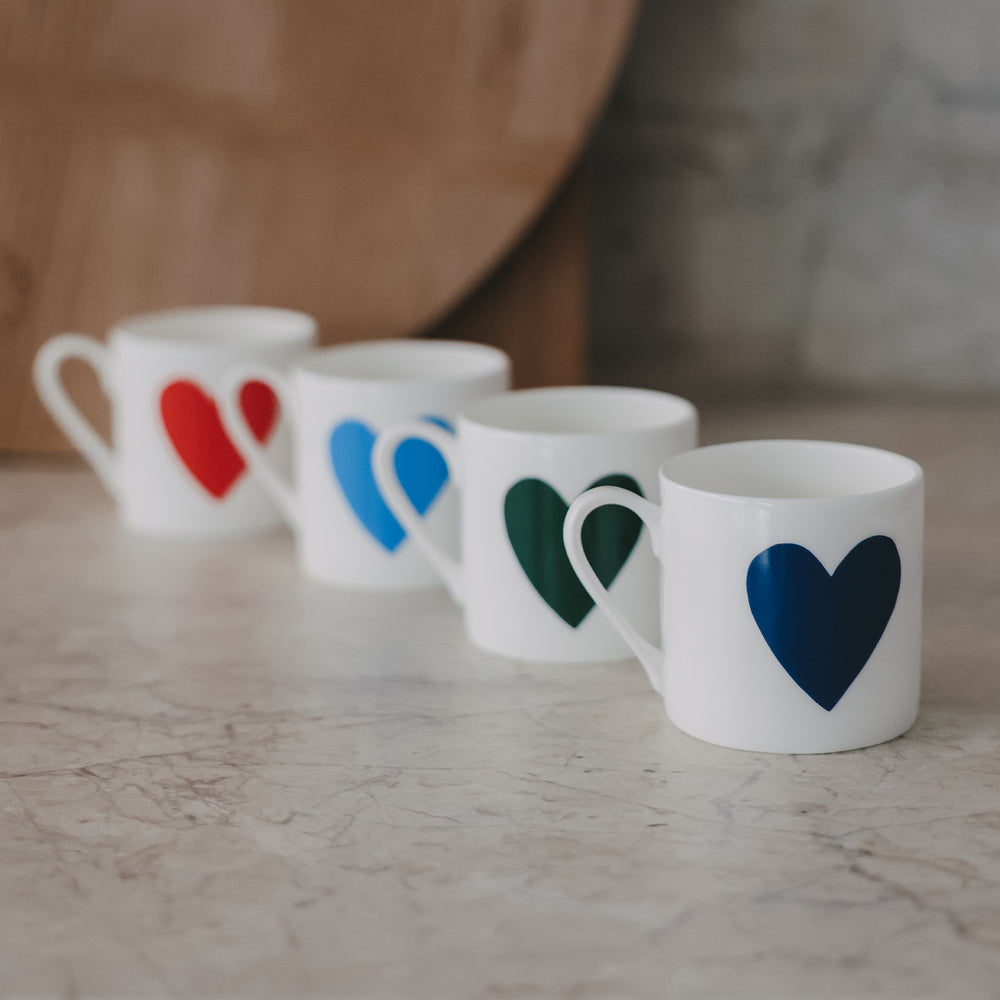 Fine Bone Tasse rot – Breakfast Club