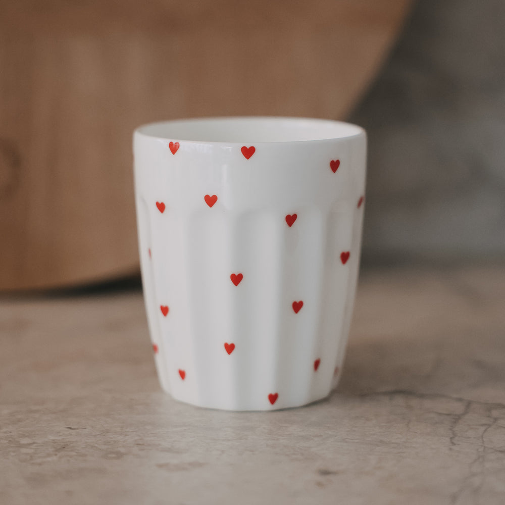 Fine Bone Becher rot – Herzmuster