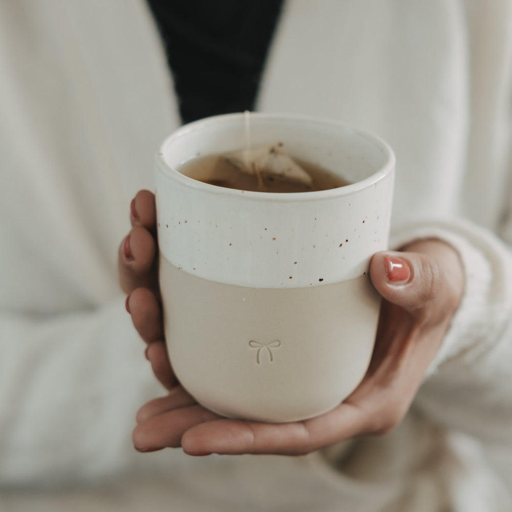 Becher Schleife – weihnachtlich & stilvoll