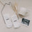 Papa-Socken mit passender Tasse und Baby-Ultraschallbild als Geschenkidee dekoriert.
