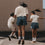 Familie im Partnerlook mit weißen Eulenschnitt Socken und schwarzen Herzen