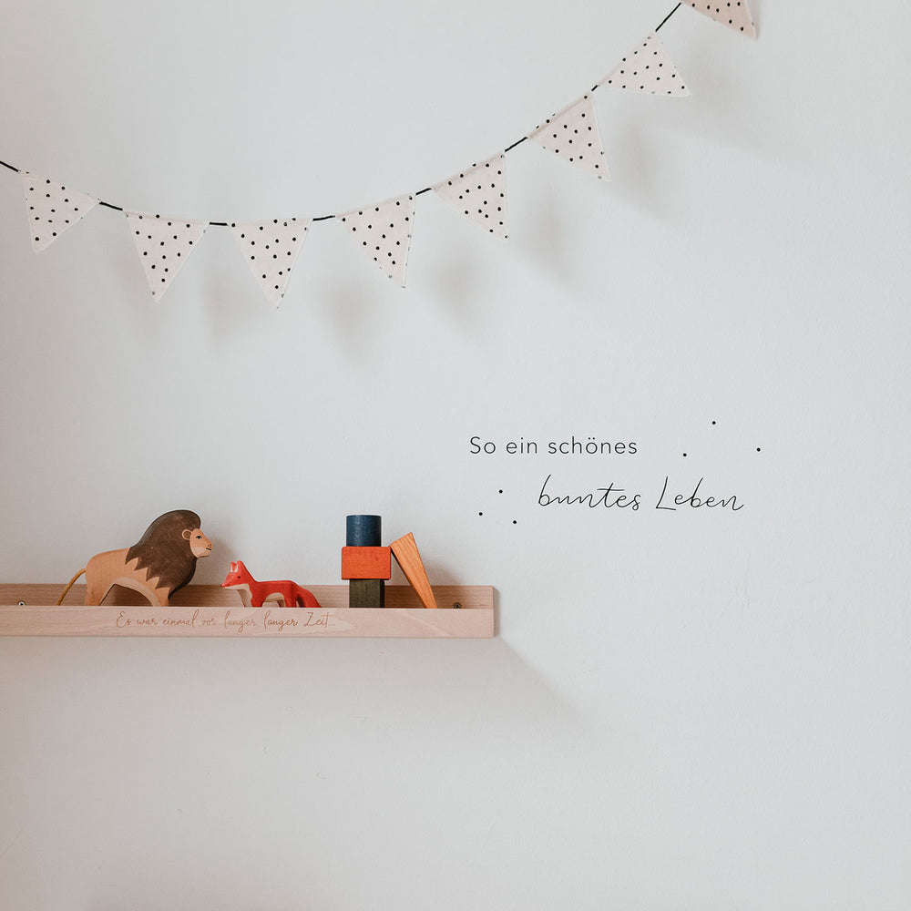 Guirlande de fanions à pois en tissu