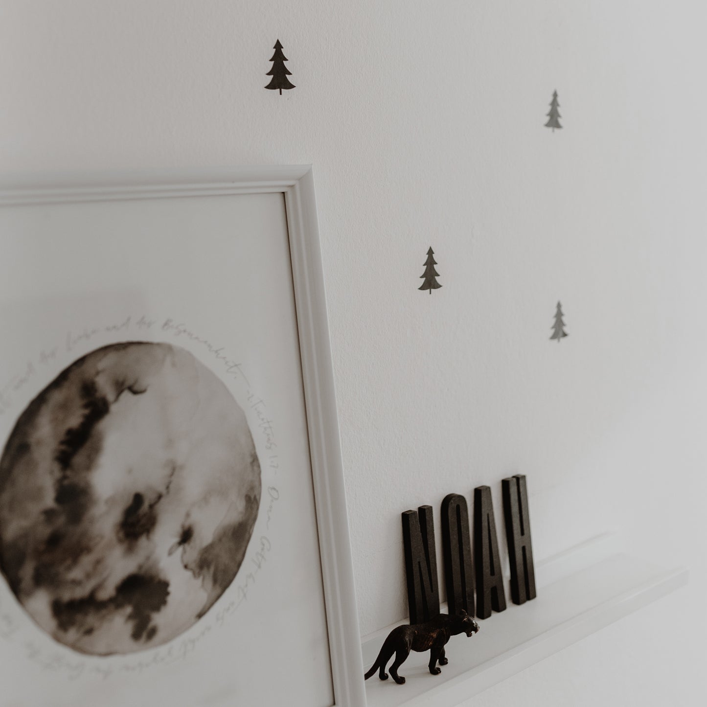 Autocollant mural sapin noir