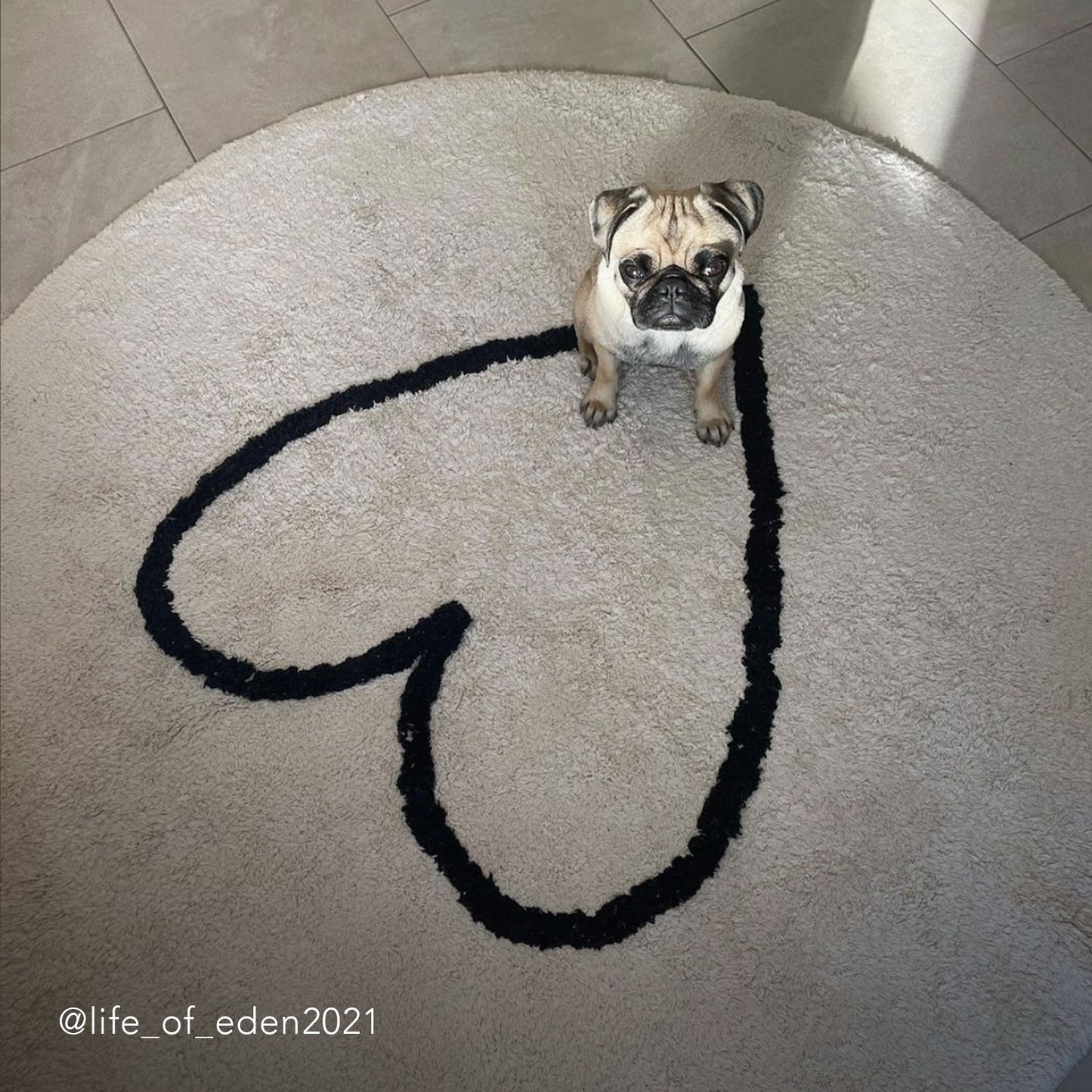 Tapis tissé rond Coeur