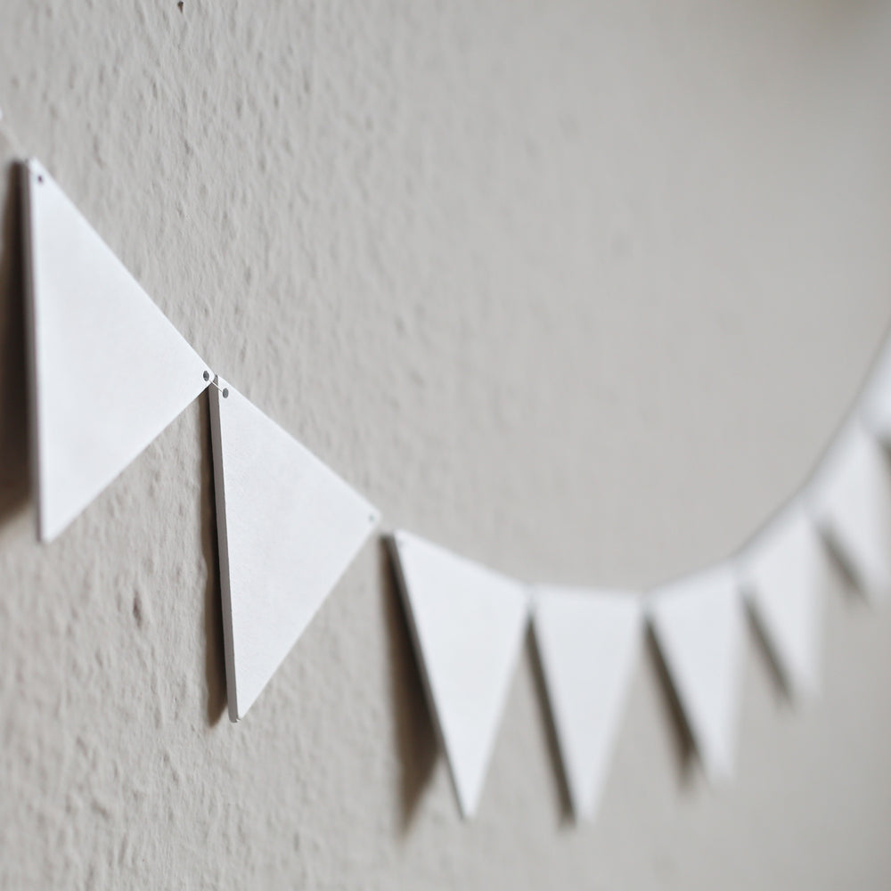 Holzanhänger Wimpel Weiß im 10er Set