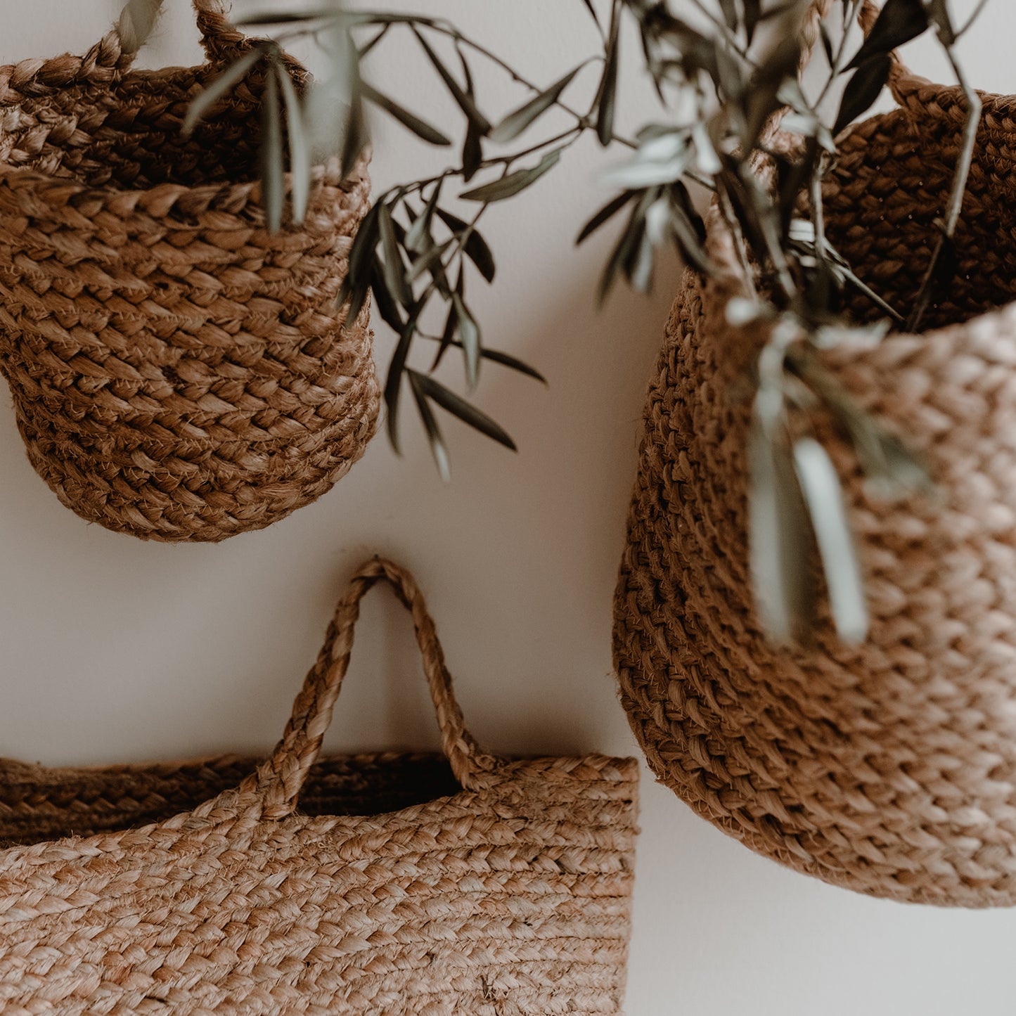 Panier de rangement en jute moyen