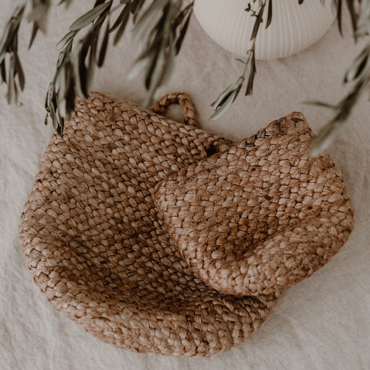 Panier de rangement en jute moyen