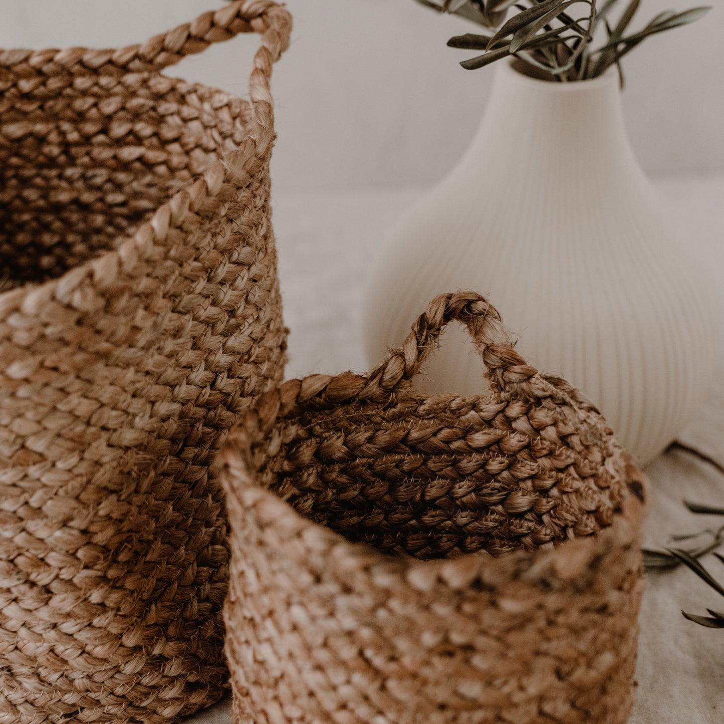 Panier de rangement en jute moyen