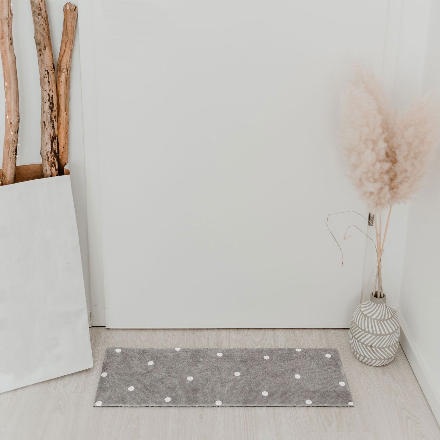 Kleine waschbare Fußmatte Weiße Punkte