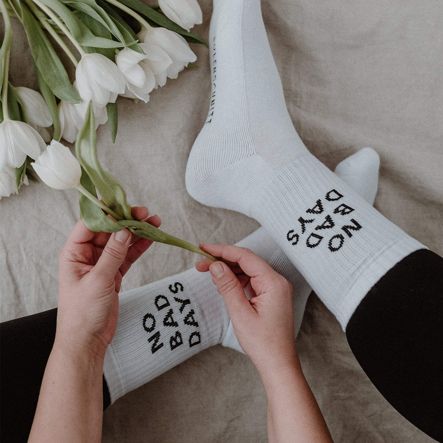 Socken No bad days