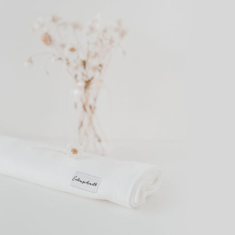 Chemin de table en lin blanc